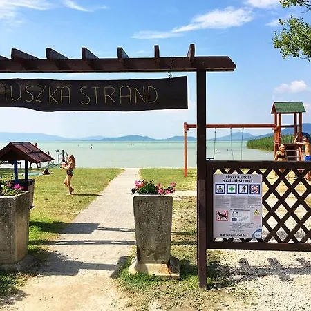 Nyaraló Family Surf 3 Floors Of Fun 8 Min Walk To *